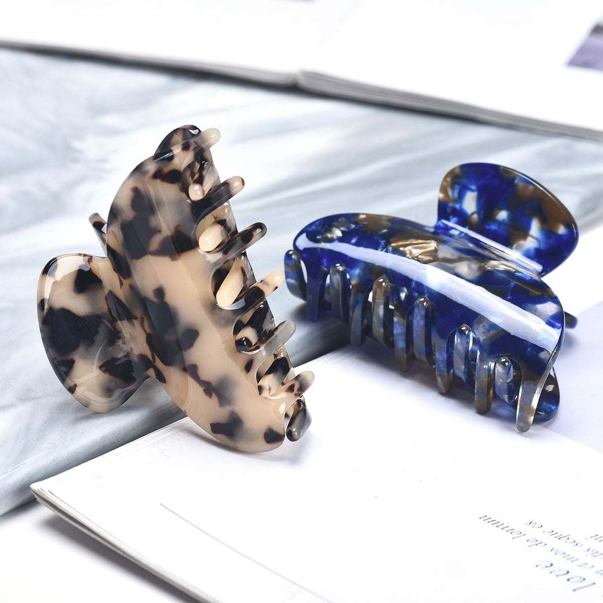Fsmiling Tortoise Claw Hair Clip showing the luxurious cellulose finish