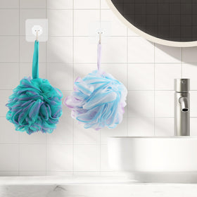 Fu Store loofah sponge creating foam with shower gel
