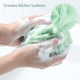 Fu Store Loofah Sponge showing soft texture and size