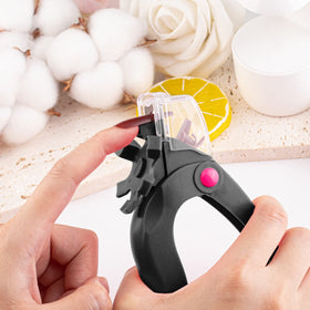 GA&EN Acrylic Nail Clippers in packaging