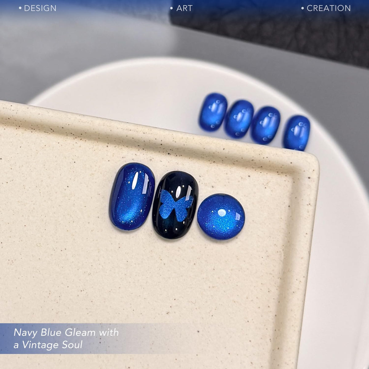 GAOY Blue Glassy Cat Eye Gel Nail Polish application on nails