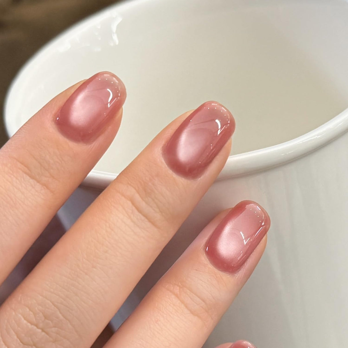GAOY nail polish bottle with glitter finish