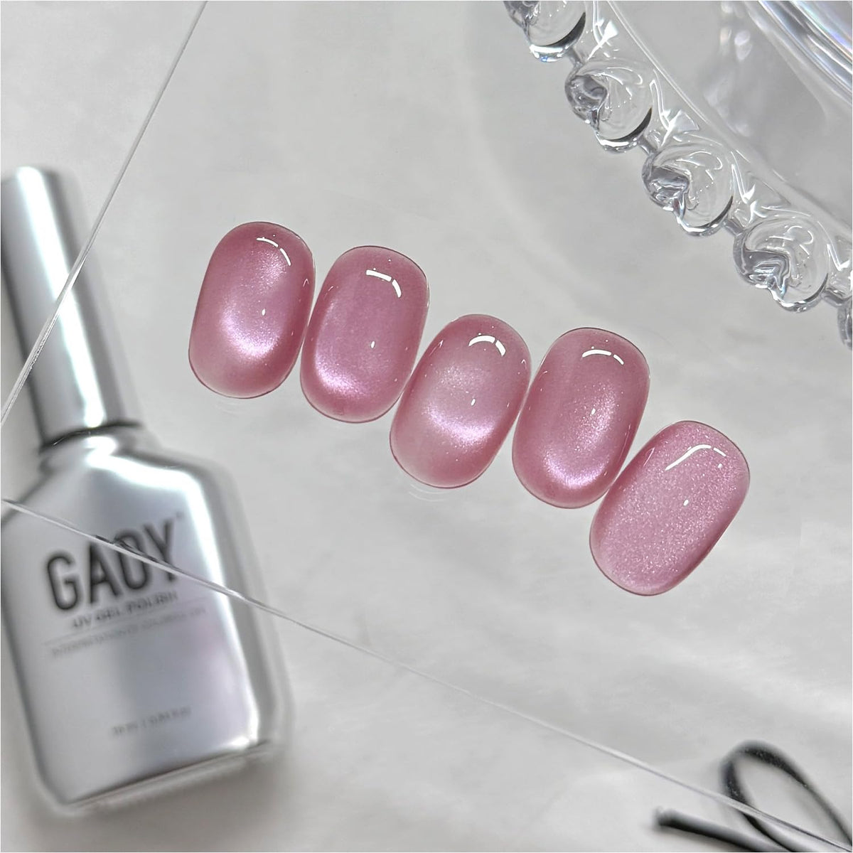 GAOY Pink Glassy Cat Eye Gel Nail Polish 16ml front view