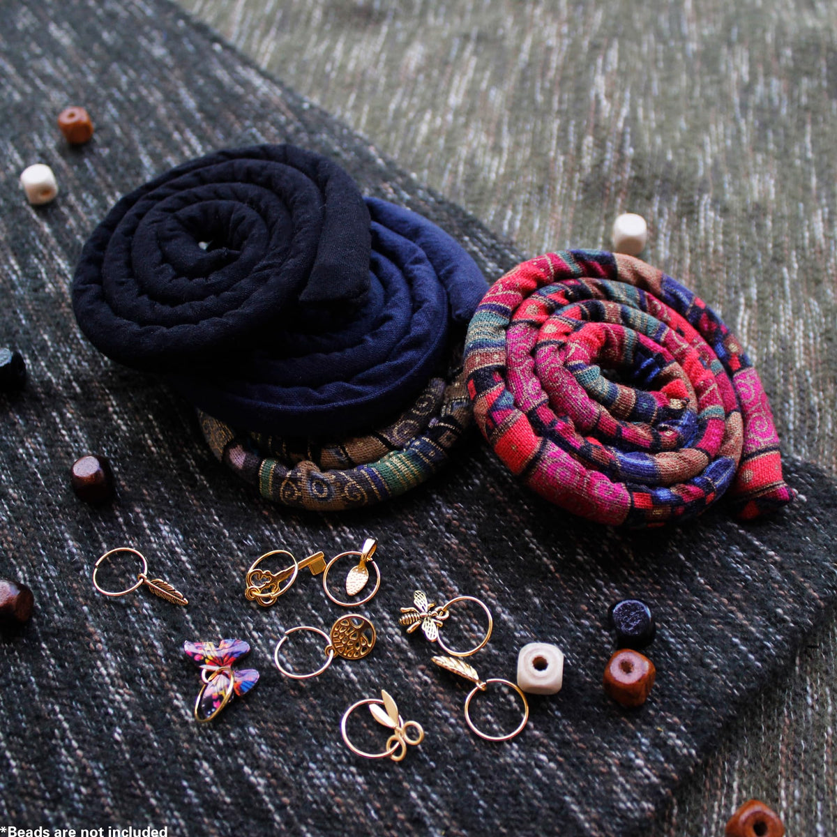 Generic Spiral Lock Hair Tie in use with dreadlocks