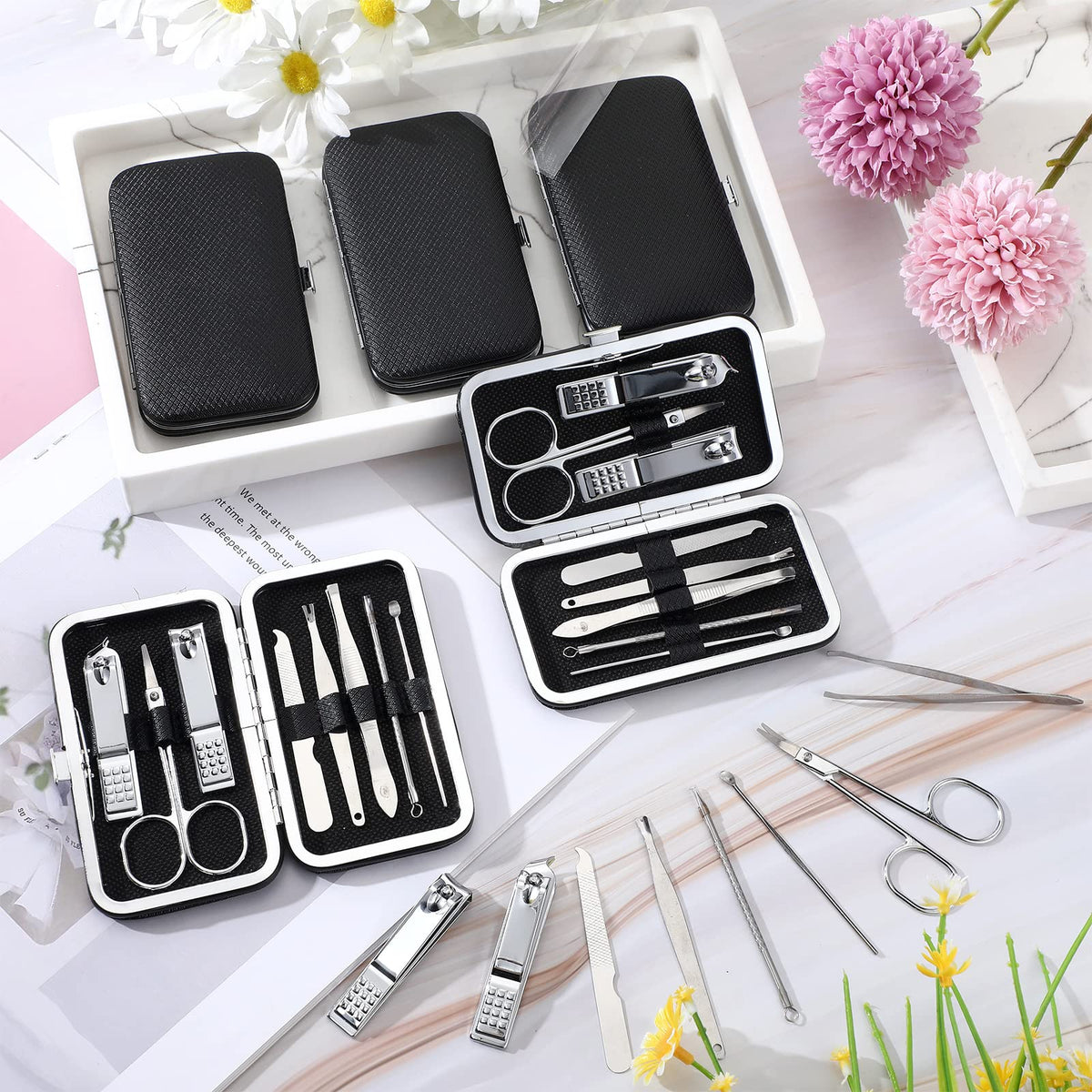 Geosar manicure kit tools arranged neatly