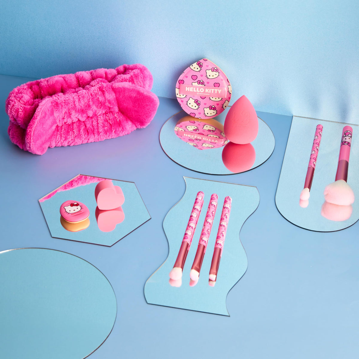 Get Trend Hello Kitty angled brow brush and blending brush
