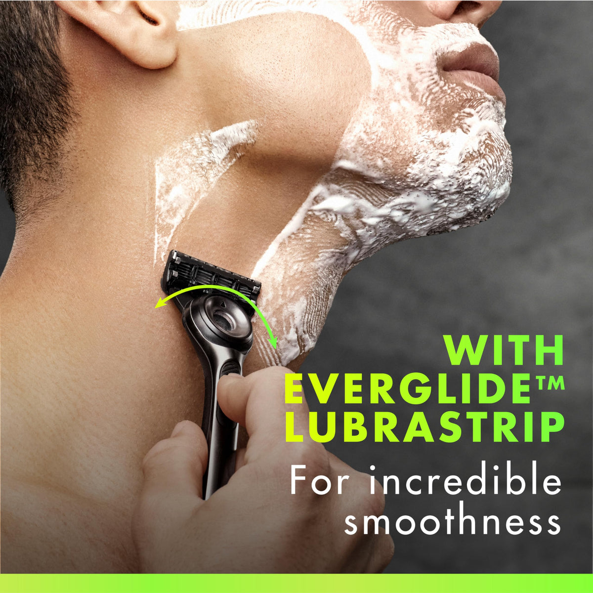 Gillette Razor in premium magnetic stand
