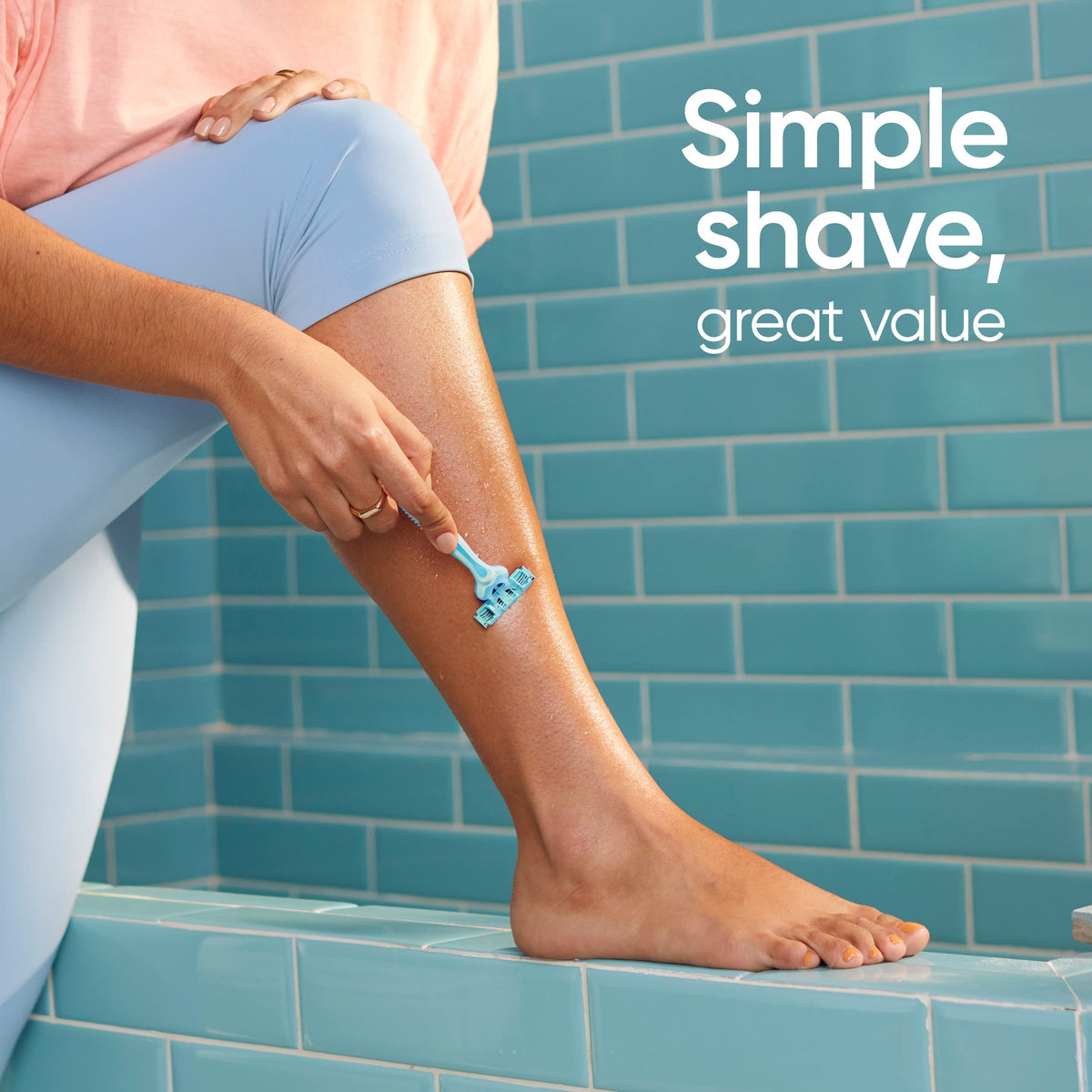Gillette Simply Venus 2 Disposable Razors in use during shaving
