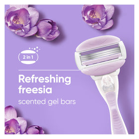 Gillette Venus ComfortGlide Razor with freesia scent packaging