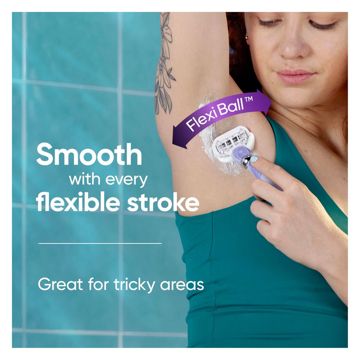 Gillette Venus Deluxe Smooth Swirl razor blade refills in a holder