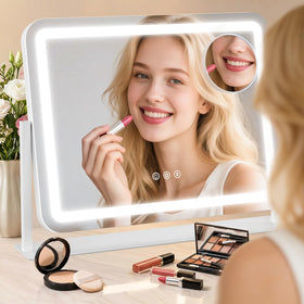 GioeDa Vanity Mirror packaging and accessories