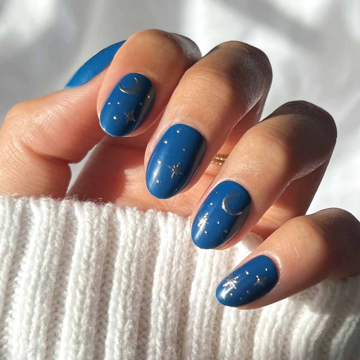 Glamnetic Luna Lovegood Press On Nails packaging front view