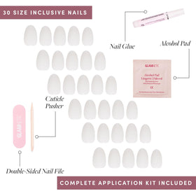Glamnetic Press On Nails lifestyle scene