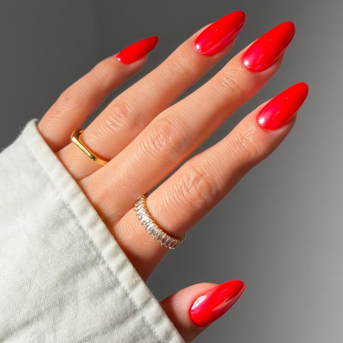 Glamnetic Press On Nails medium oval glossy kit front view