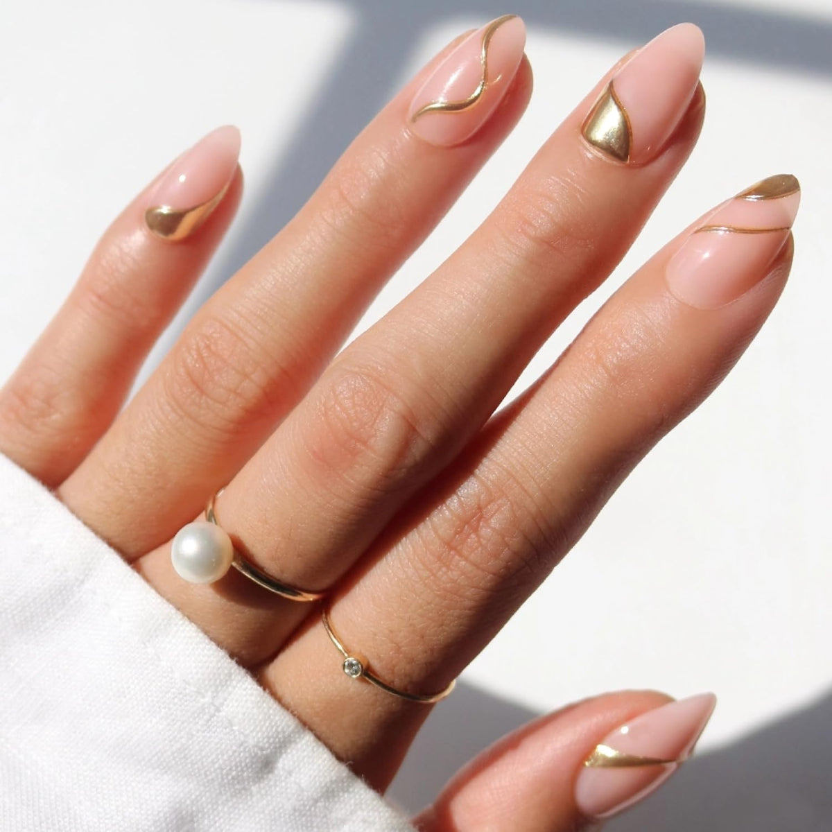Glamnetic Press On Nails Short Almond glossy front view