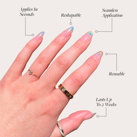 Glamnetic Press On Nails Short Almond glossy nails with nail glue and file