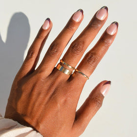 Glamnetic Press On Nails Short Oval Glazed Finish full kit front view