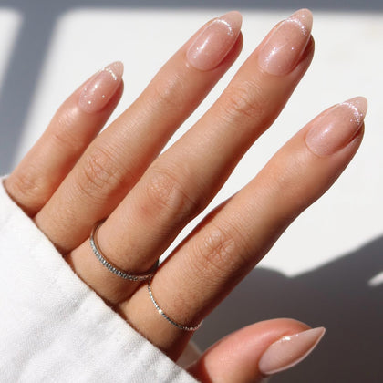Glamnetic Press On Nails velvet almond set front view