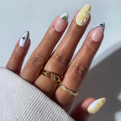 Glamnetic Short Almond Press On Nails full kit front view
