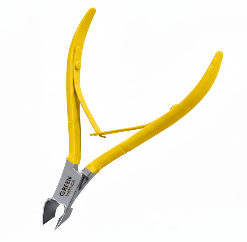 GREEN ESTETICA Cuticle Nipper front view with stainless steel finish