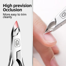 Gubonwer Cuticle Trimmer ergonomic design with 20-degree jaw