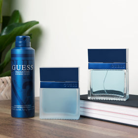GUESS Seductive Blue Eau de Toilette bottle cap detail