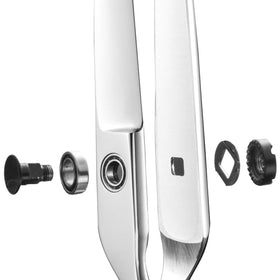 GULINEE Hair Scissors in a professional salon setting