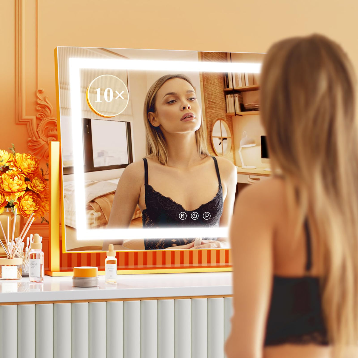 Gvnkvn Lighted Makeup Mirror 360° rotation feature demonstration