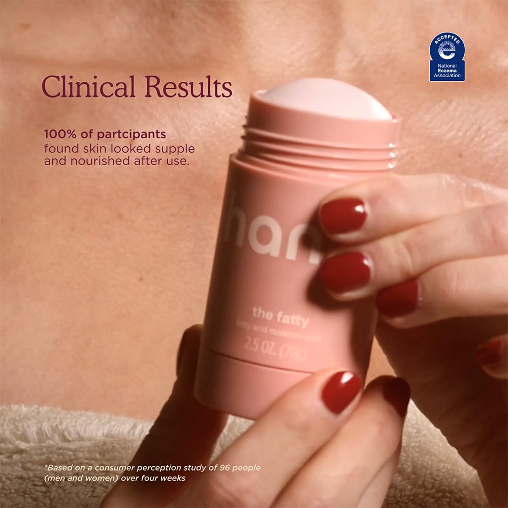HANNI Water Balm being sprayed on skin