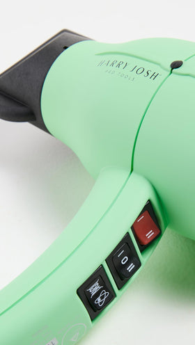 Harry Josh Pro Dryer 2000 with standard nozzle attached