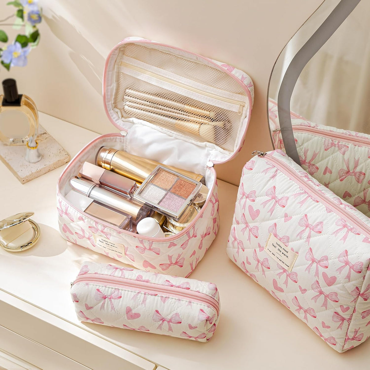 HBselect large makeup bag measuring 10.6 x 6.5 x 5.5 inches