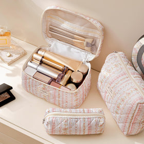 HBselect Quilted Makeup Bag Set small bag top view with zipper open