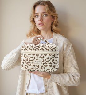 HBselect Quilted Makeup Bags folded for travel
