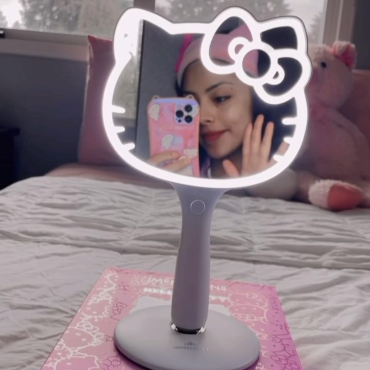 Hello Kitty LED Mirror with adjustable base