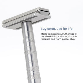 Henson Shaving Razor Jet Black in use