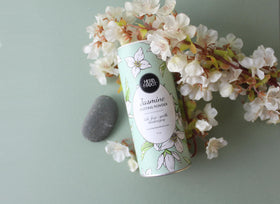 Herb & Root Jasmine Body Dusting Powder close-up of powder texture