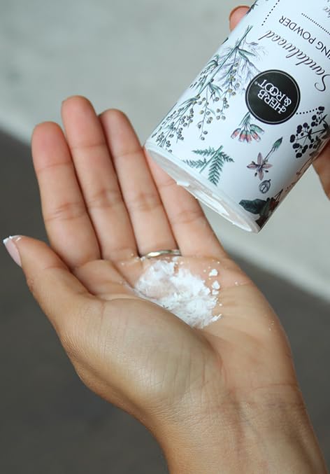 Herb & Root Sandalwood Dusting Powder with natural ingredients
