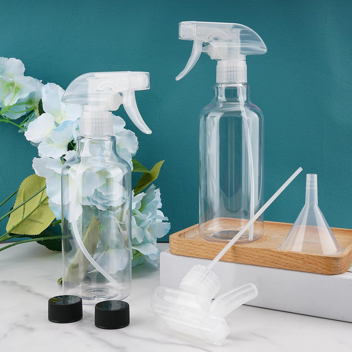 Hethyo 16.9oz plastic spray bottle with adjustable nozzle