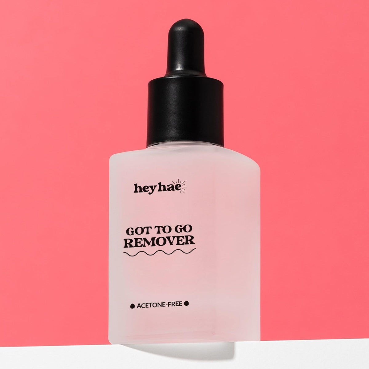 heyhae Semi Gel Nail Strip Remover lifestyle scene with nails