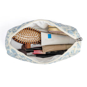 HHQQWZ makeup bag opened with cosmetics inside