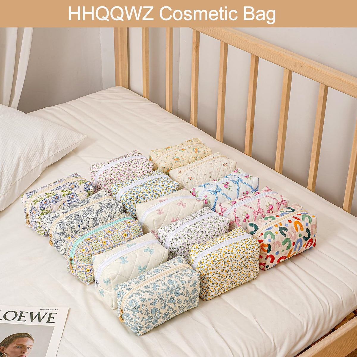 HHQQWZ Makeup Bag with pink and white floral pattern