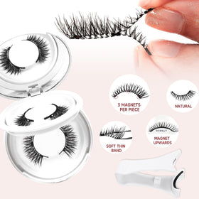 Higu clace Magnetic Eyelashes being applied using the magnetic applicator
