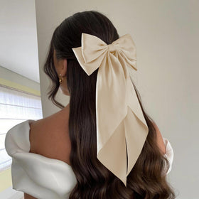 hisial Large Bow Hair Clips in brown, laid flat
