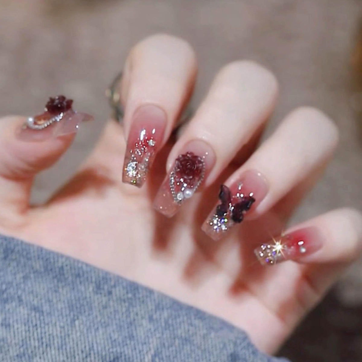 Hkanlre Bling Coffin Press on Nails applied on hands