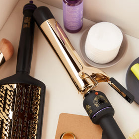 HOT TOOLS 24K Gold Curling Iron packaging