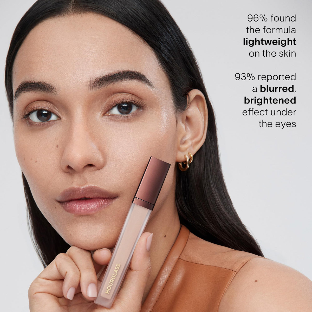 HOURGLASS Vanish Airbrush Concealer with makeup tools