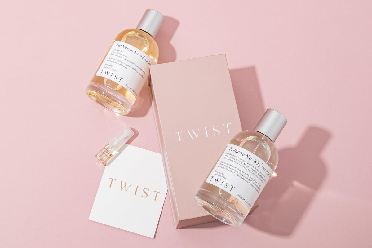 HOUSE OF TWIST Classy No. 30 Eau de Parfum with floral background