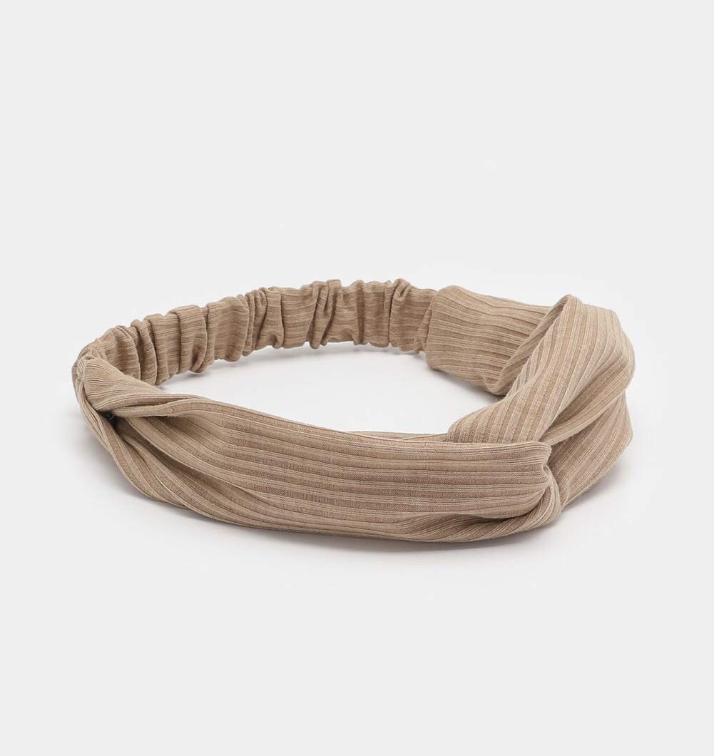 Huachi headband close-up showing twist knot design