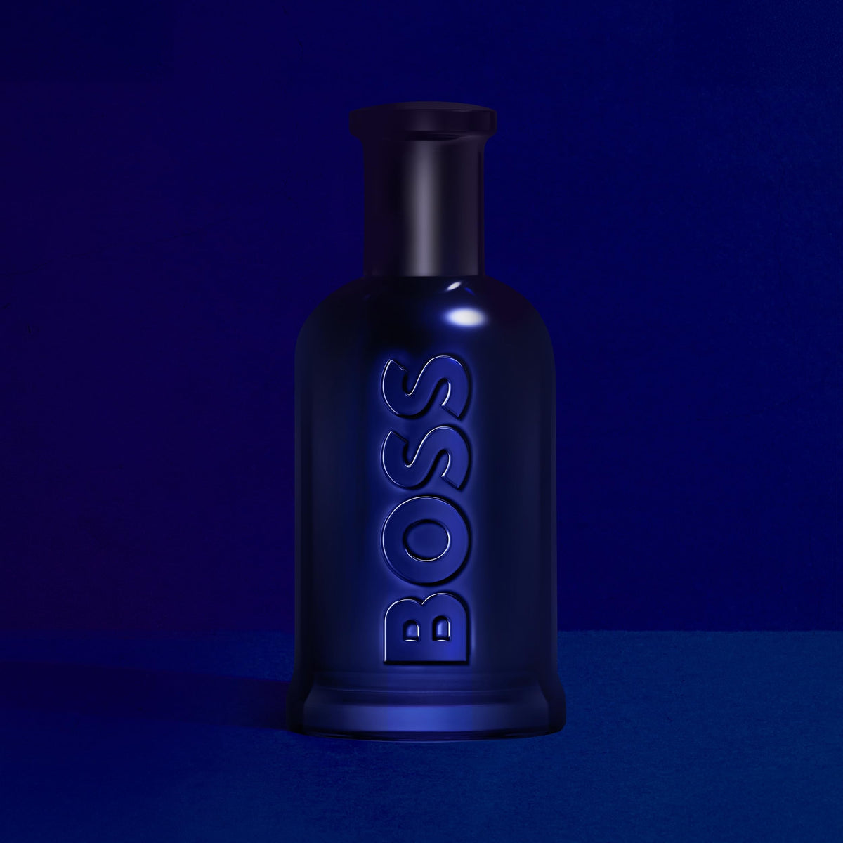 Hugo Boss Bottled Night Eau de Toilette 3.3 oz with box