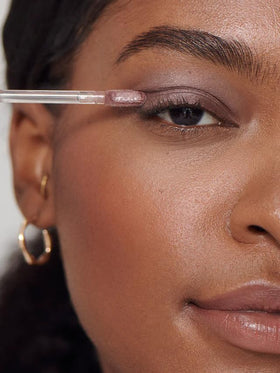 ILIA Chromatic Liquid Powder Eye Tint applied on eyelid